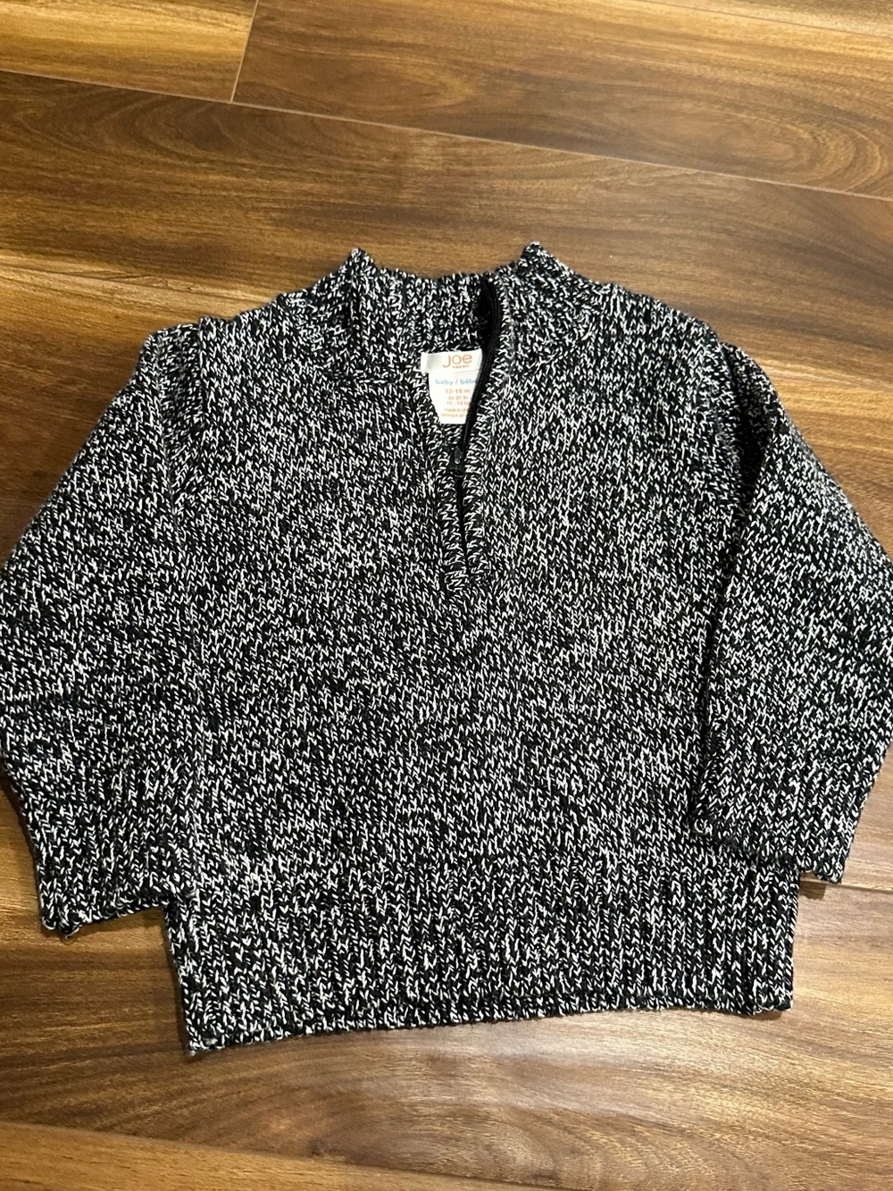 Joe Fresh Black & White Marled V‑Neck Sweater